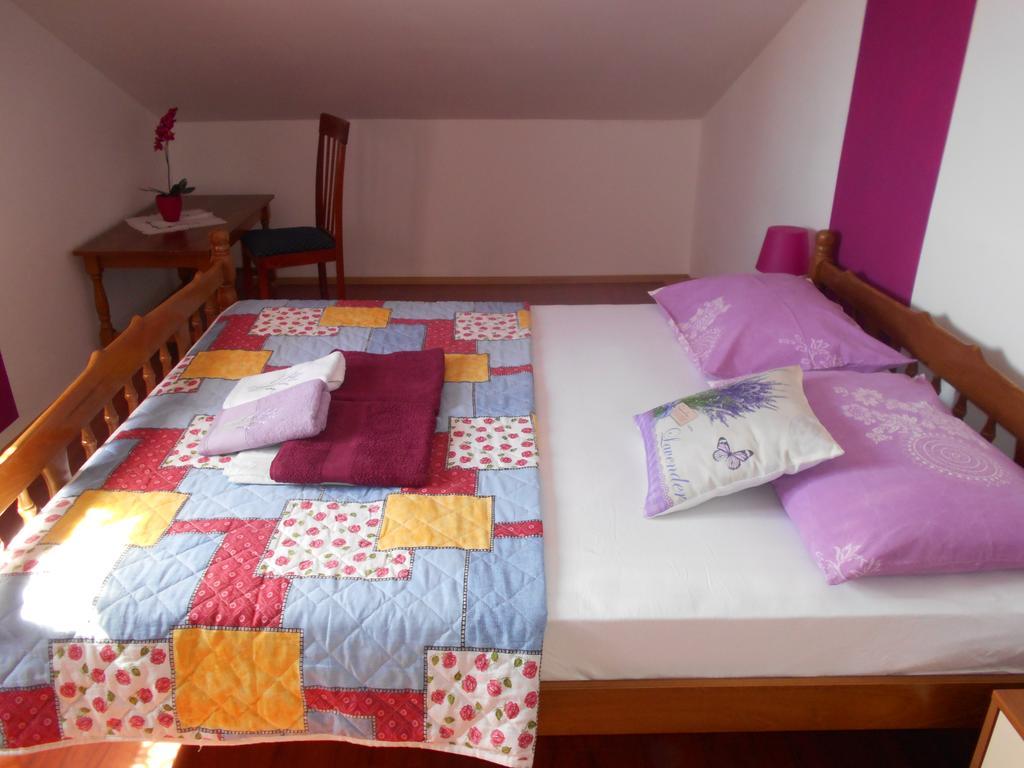Apartment Olive House Rab Barbat na Rabu Exterior photo